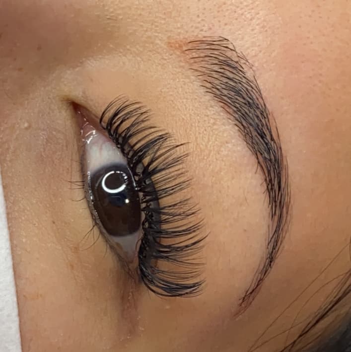 Extensão de Cílios